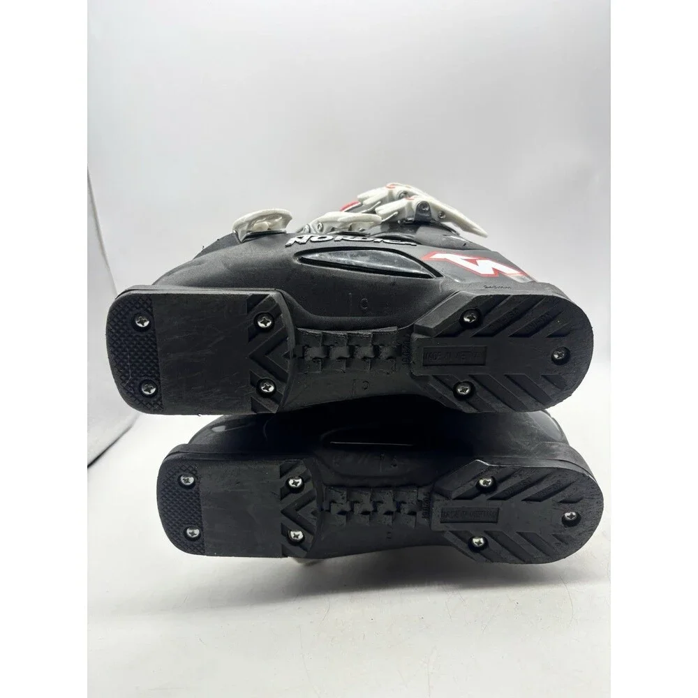 Nordica GP TJ Junior Ski Boots - Sz 1 Mondo 20.5 Used
